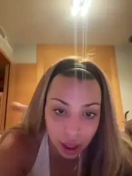 Stripchat Live Sex of Noeliagglow