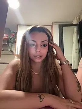 Stripchat Free Live Porn of Noeliagglow
