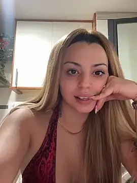 Stripchat Sex Cam of Noeliagglow