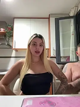 Stripchat Adult Webcam of Noeliagglow