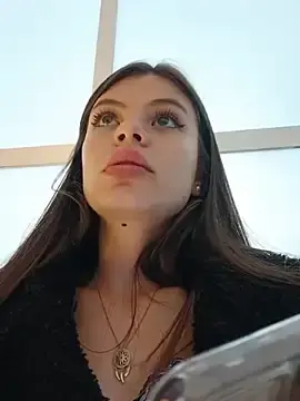 Stripchat Free Porn Cam of _Isabella-7