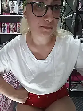 Stripchat Watch Live Sex Cams of squirtgame