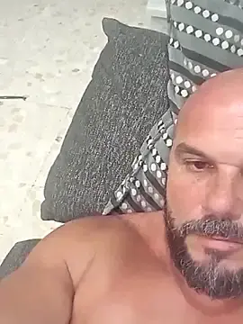 Stripchat Free Porn Cam of Javierchico