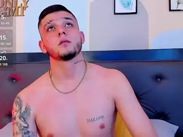 Stripchat Sex Cam of Boy_Mathew