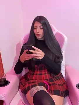 Stripchat Nude Webcam of Felicia_smok3