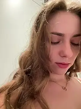 Stripchat Sex Cam of MariiD