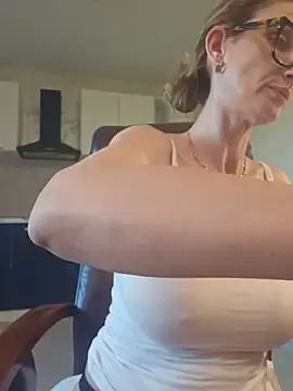 Stripchat Private Sex Chat of NaughtyWifey1