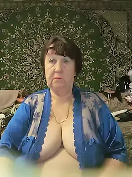 Stripchat Best Webcam of CrystalLime6411