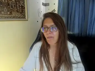 Stripchat Adult Webcams of Ivette_Shaira