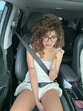 Stripchat Free Live Porn of Lianh_Benett