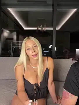 Stripchat Watch Live Sex Cams of SexOnMyLvL