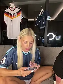 Stripchat Live Porn of SexOnMyLvL