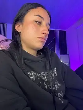 Stripchat Free Live Porn of Ady_18