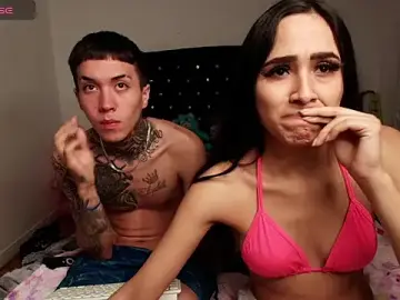 Stripchat Sex Cam of Kitty_and_jake