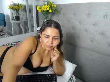 Stripchat Adult Video Chat of cum_bigass
