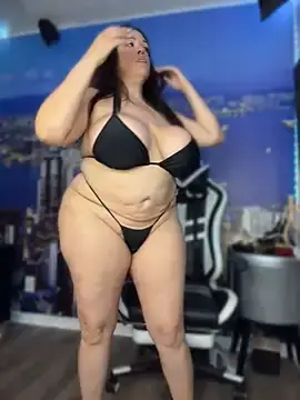 Stripchat Best Webcam of curvyfunlover