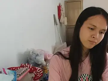 Stripchat Adult Webcam of RebelAura