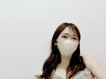 Stripchat Adult Webcam of momoka__o0