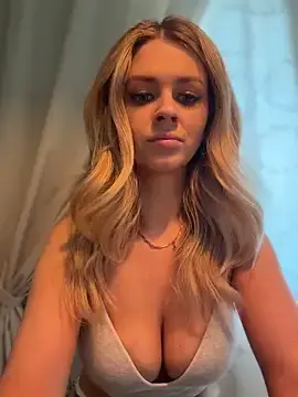 Stripchat Live Sex Cam of Love_Bri