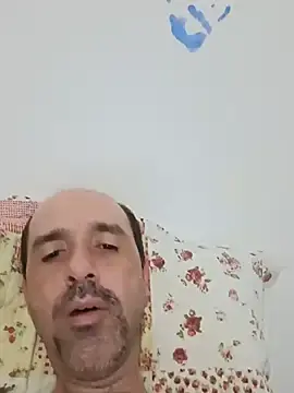 Stripchat Free Porn Cam of paugrossinmlk