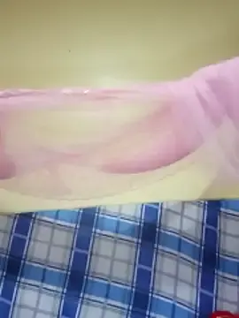 Stripchat Live Sex Cam of Swit_virgin22