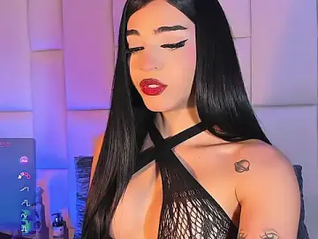 Stripchat Adult Webcams of Summer_walkerr