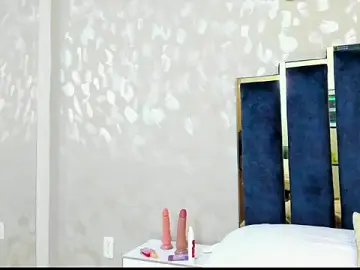 Stripchat Live Porn of LunaaVelvets