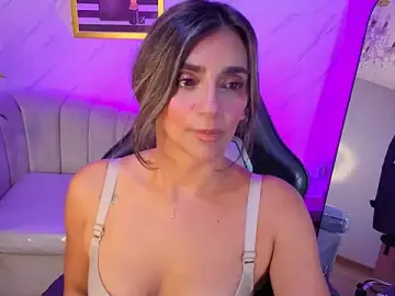 Stripchat Watch Live Sex Cams of agatha_brooks_t