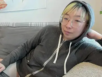 Stripchat Live Sex Cam of luxgray
