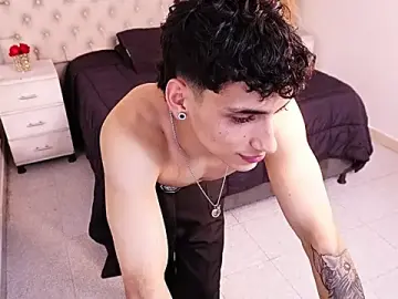 Stripchat Nude Webcam of JhoanLeandro