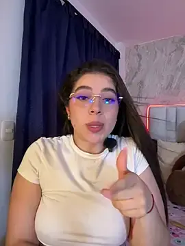 Stripchat Sex Cam of IsabellaAnngel
