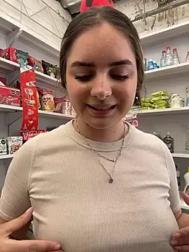 Stripchat Watch Live Sex Cams of imlindapink