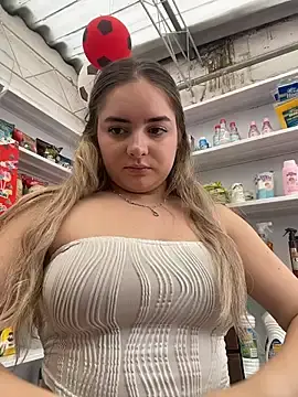 Stripchat Adult Video Chat of imlindapink