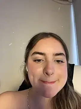 Stripchat Sex Cam of imlindapink