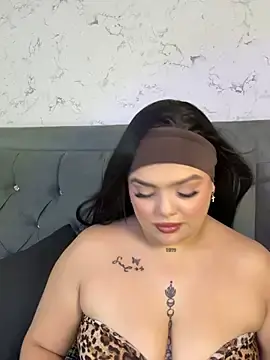 Stripchat Live Porn of Brhiana_Williamms