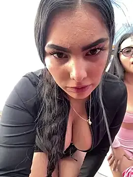 Stripchat Adult Video Chat of Maddy_Rouse_