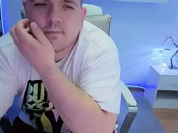 Stripchat Live Sex Cam of JasonJacks