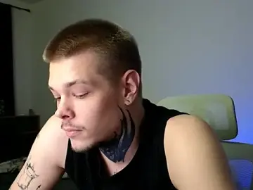 Stripchat Live Sex Cam of DENIS_HERE