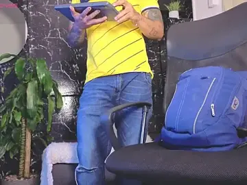 Stripchat Best Webcam of MR_EITHAN