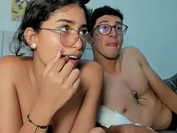 Stripchat Watch Live Sex Cams of alanandtifany