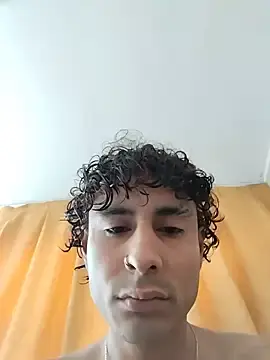 Stripchat Free Live Porn of Saweetieyblacksnake