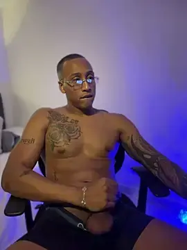 Stripchat Sex Chat of black_west