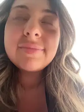 Stripchat Watch Live Sex Cams of curvyflawless