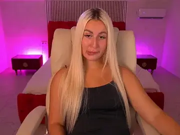 Stripchat Sex Cam of LiaBrazzerr