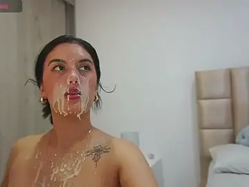 Stripchat Free Porn Cam of phiamat