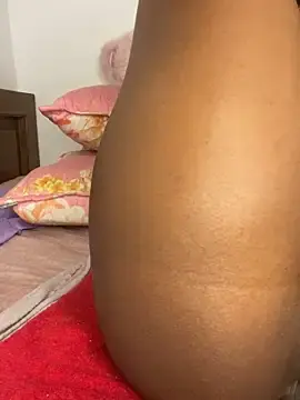 Stripchat Watch Live Sex Cams of _yisela_
