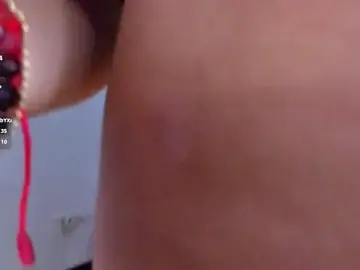Stripchat Live Porn of sweetfabianaxl