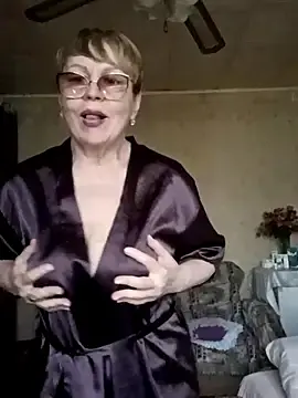 Stripchat Best Webcam of SophieBurns