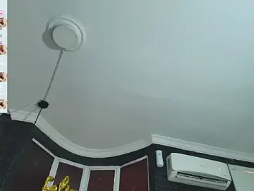 Stripchat Free Live Porn of AlexLenox_
