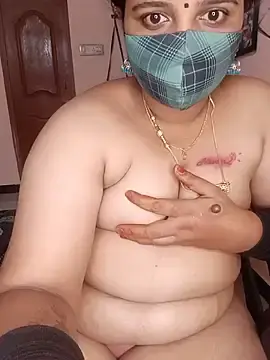 Stripchat Live Porn of pirainilla